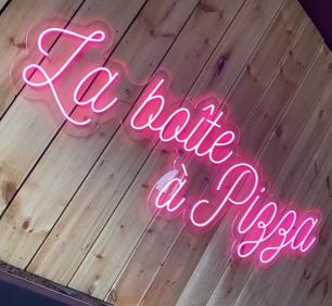 néon led LA BOITE A PIZZA