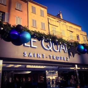 lettres relief LE QUAI